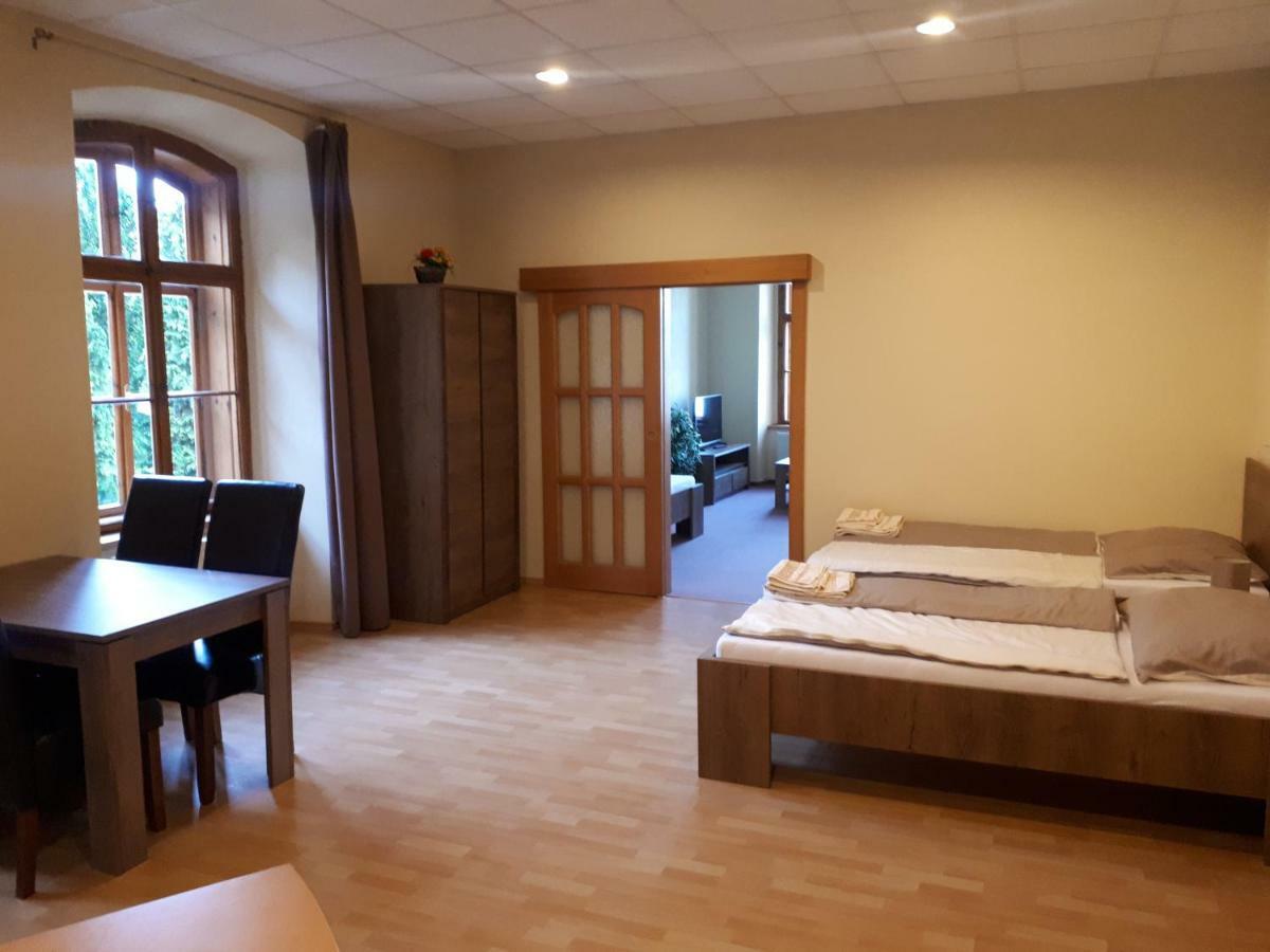 Apartmány Šetkova vila Jindřichův Hradec Exterior foto