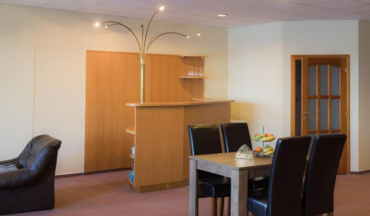 Apartmány Šetkova vila Jindřichův Hradec Exterior foto